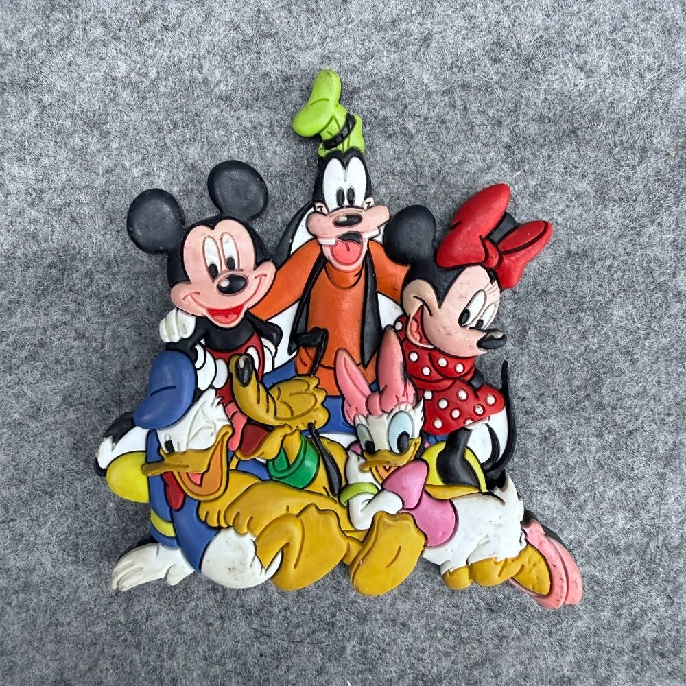 Disney 3D Figural Rubber Fridge Magnet Mickey Minnie Goofy Donald Daisy Pluto